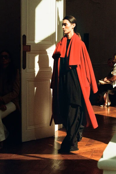 Look 25